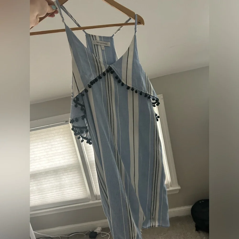 Spring dress - Picture 1 of 2